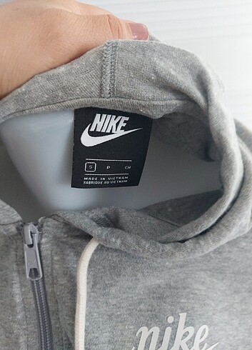 m Beden gri Renk Nike sweatshirt orjinal