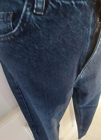 Network mom jeans 