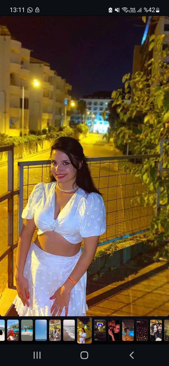 Beyaz Drapeli Mini Etek - Görsel 3