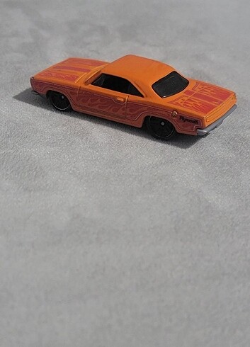 Hot Wheels 68 Plymouth Barracuda Formula S 2012