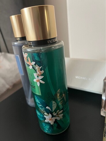 Orijinal victoria secret parfüm