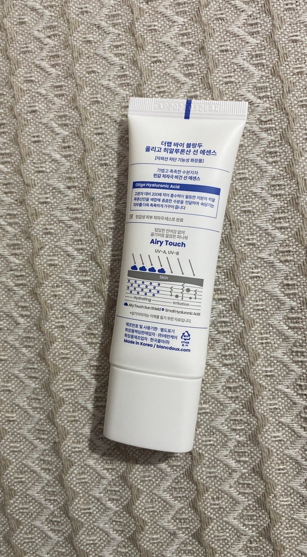 Thelali Oligo Hyaluronik Asit Güneş Esansı SPF 50+ - Görsel 2