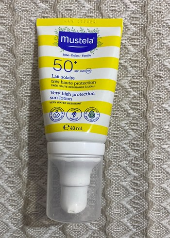 Mustela