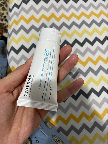 Beden Zederma b5 krem