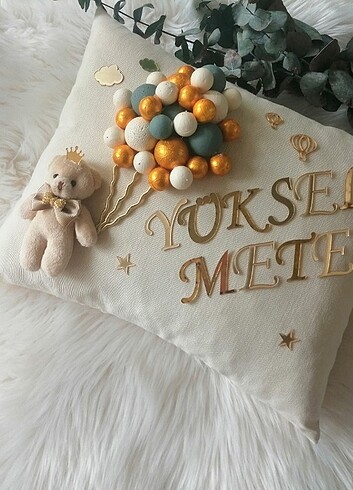 Takı yastığı