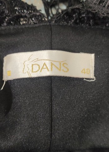 m Beden Dantel Detaylı Siyah Yüksek Yakalı Bluz