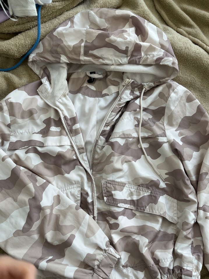 H&M YAĞMURLUK - Görsel 3