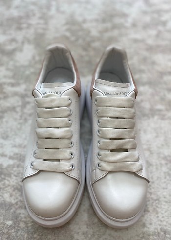 Alexander McQueen Alexander McQueen