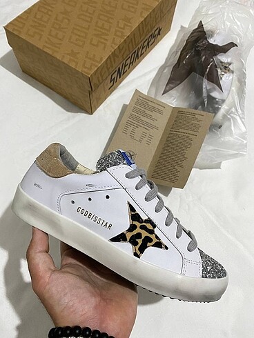 Golden Goose Deluxe Golden goose deluxe