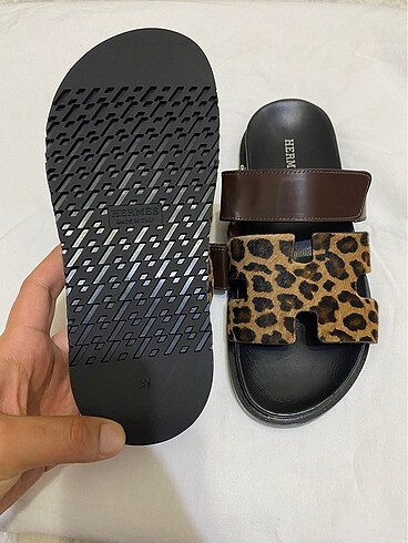 37 Beden siyah Renk HERMES LEOPER TERLİK