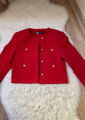 Zara Düğmeli Kırmızı Mini Kadın Ceket