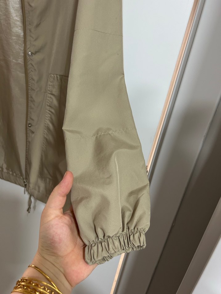 Bej Midi Yağmurluk Kapüşonlu - Görsel 3