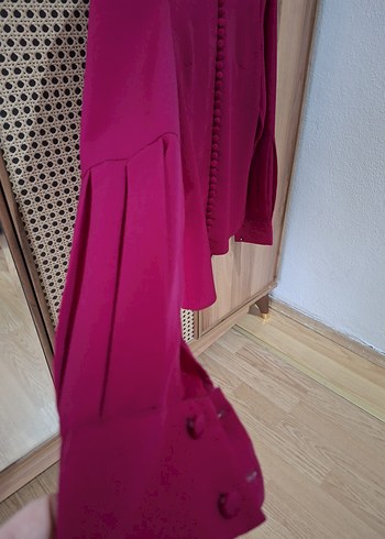 Düğmeli Yüksek Yakalı Pembe Kadın Gömlek - Görsel 3