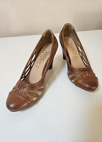 Topuklu ayakkabı  - Görsel 4