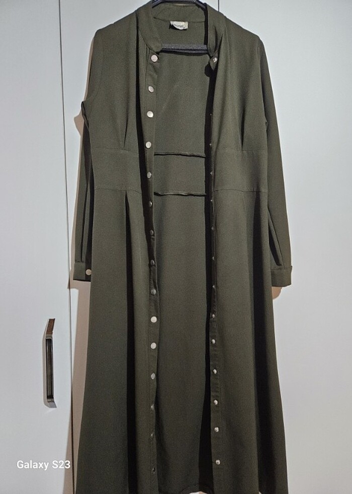 Haki yeşili uzun ferace / tunik  - Görsel 3