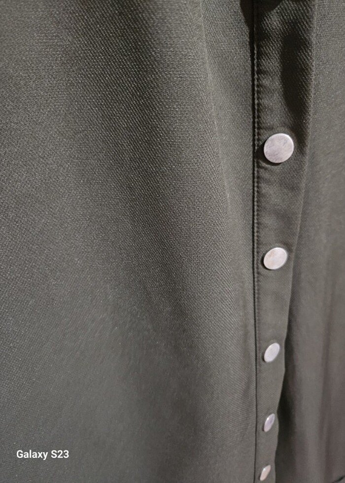 Haki yeşili uzun ferace / tunik  - Görsel 5