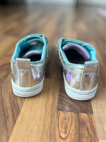 35 Beden Skechers Twinkle Toes Kız Çocuk Ayakkabı