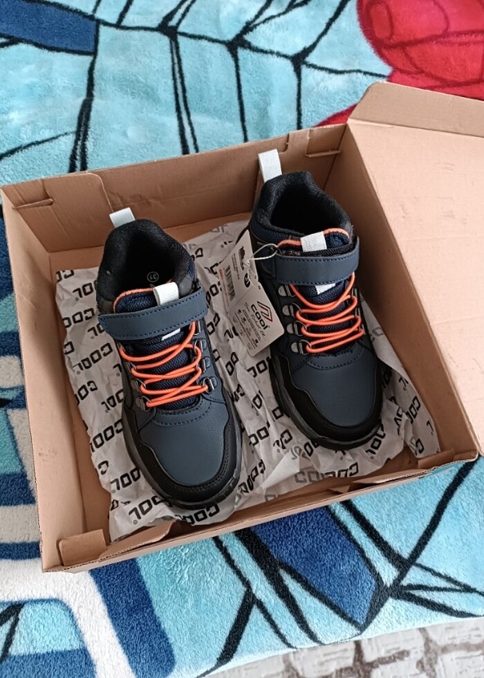 Spor ayakkabı cool marka 31 numara  - Görsel 3