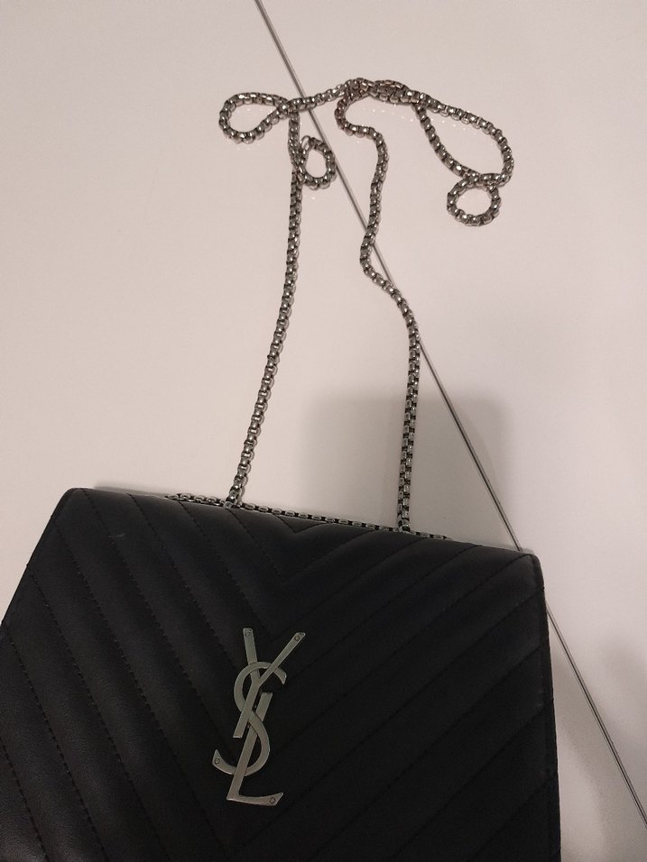 Zincir Detaylı Siyah Deri Çanta - Görsel 3