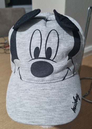 LC Waikiki Gri Mickey Baskılı çocuk şapka