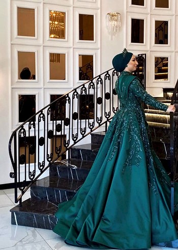 Nişanlık kınalık demonteli abiye - Görsel 2