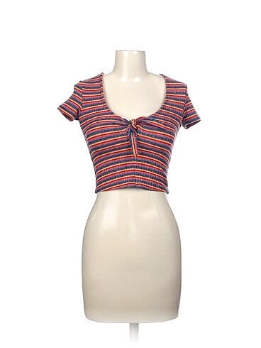 Bershka Bluz %70 İndirimli.