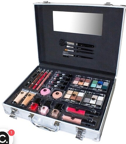 SIFIR BEAUTY UNLİMİTED MARKA MAKYAJ SETİ
