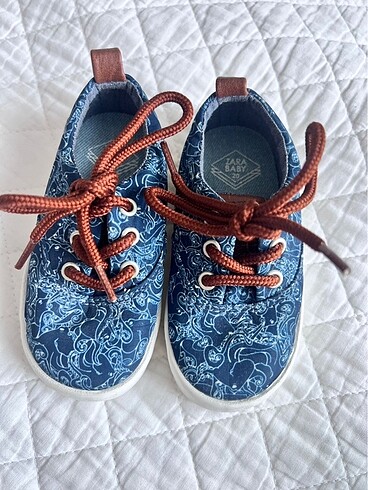 Zara baby ayakkabı