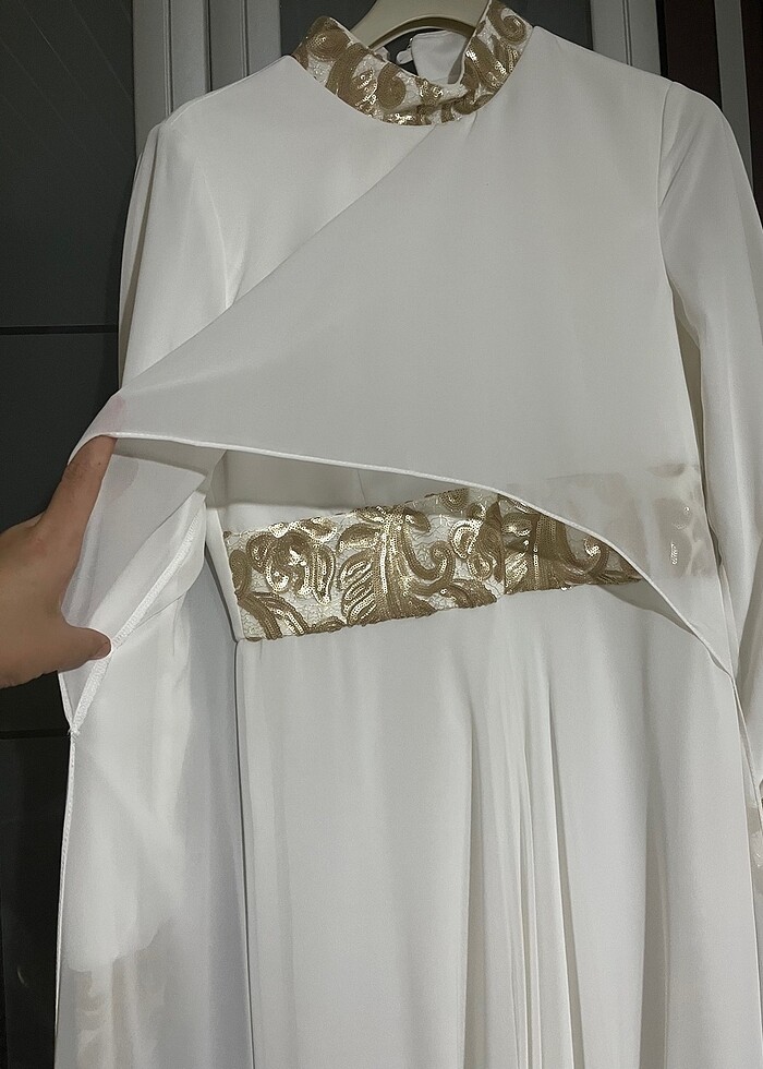 Alvina Beyaz kol ve bel detaylı elbise - Görsel 4