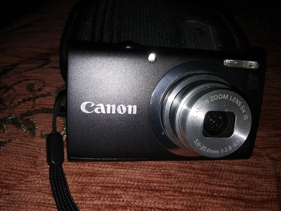 Diğer Canon PowerShot A2400 IS Dijital Fotoğraf Makinesi