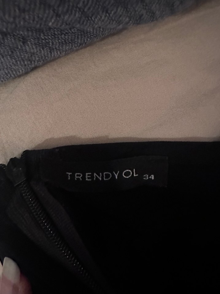 Drapeli Siyah Midi Elbise - Görsel 4