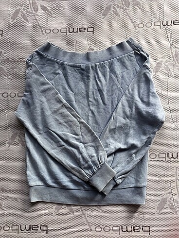 Omzu açık sweat