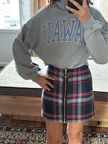 Crop Sweatshirt
