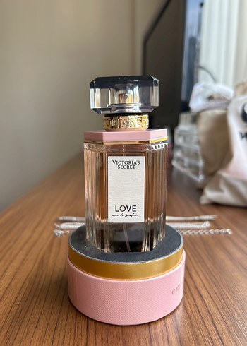 Victoria's Secret Love Kadın Parfümü - Görsel 3