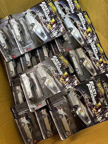 Hot Wheels Fast and Furious Mercedes-Benz 500SEL Premium