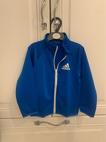 Erkek çocuk Adidas eşofman takımı