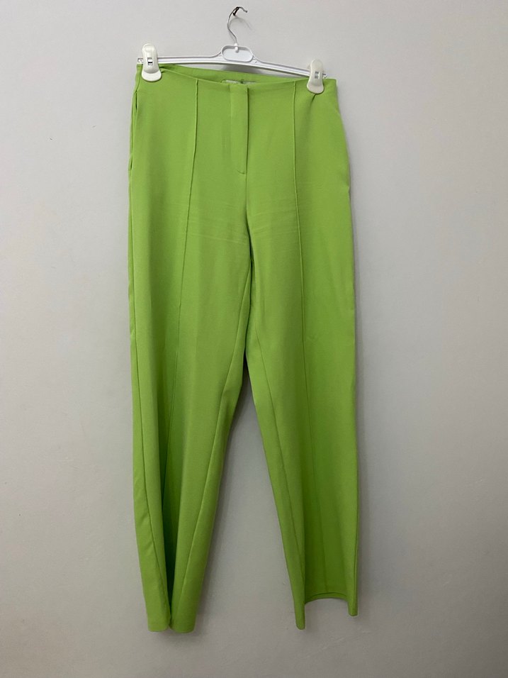 Kadın Yeşil Düğmeli Kolsuz Uzun Blazer - Görsel 5