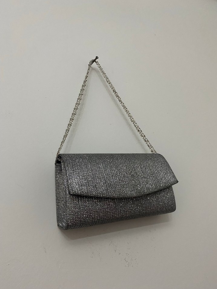 Gri Yılan Desenli Zincir Detaylı Kadın Portföy Çanta - Görsel 2