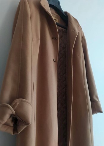 Bej Kadın Süet Uzun Klasik Kesim Kaban - Görsel 2