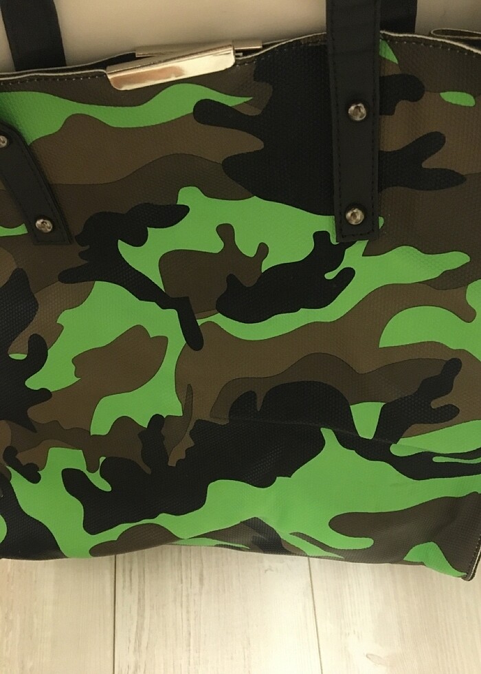 Yeşil kamuflaj desenli - Görsel 3