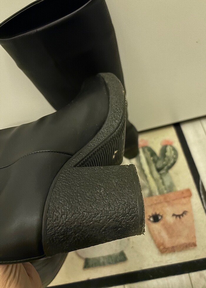 Kauçuk taban ve kalın topuk çizme - Görsel 4