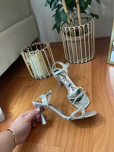 Diğer Topuklu ayakkabı