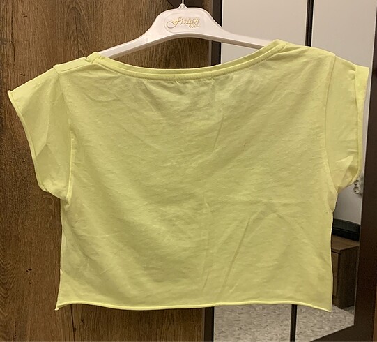 Bershka BERSHKA Crop Tshirt