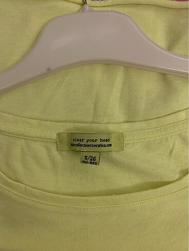 s Beden BERSHKA Crop Tshirt
