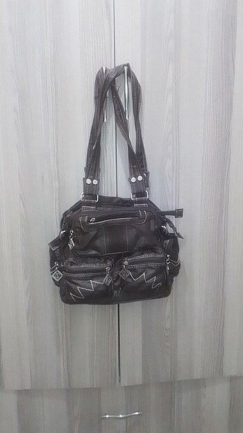 KAHVE RENGI KOL ÇANTASI 
