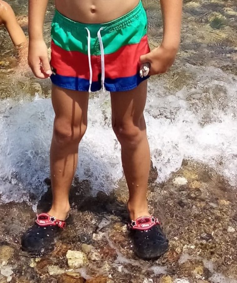 Decathlon marka 6-7 yaş Renkli Erkek Mini Mayo Şort - Görsel 2