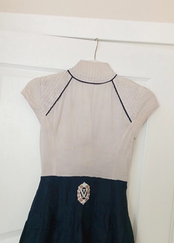 Bej-lacivert düğmeli s beden keten şort tulum - Görsel 5