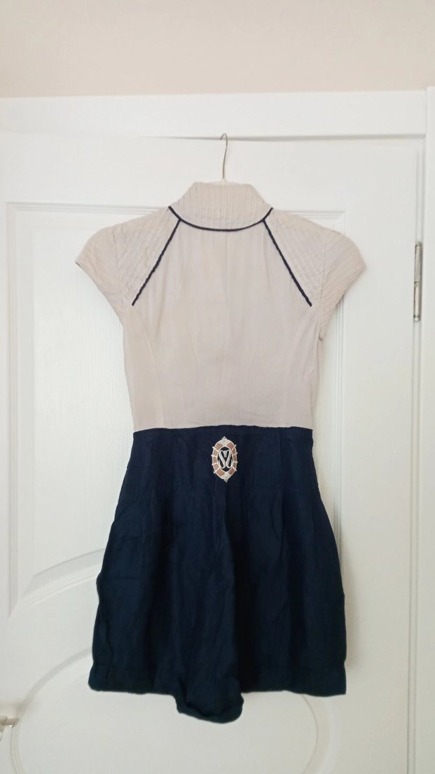 Bej-lacivert düğmeli s beden keten şort tulum - Görsel 4