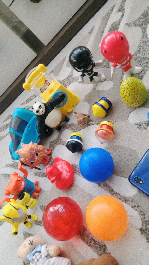 Renkli Çeşitli Oyuncak Seti - Görsel 5