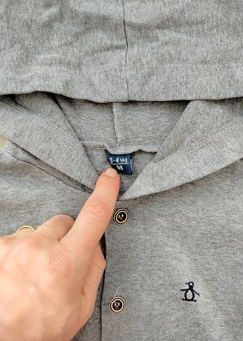 Düğmeli Kapüşonlu Erkek Çocuk Gri hırka - Görsel 3